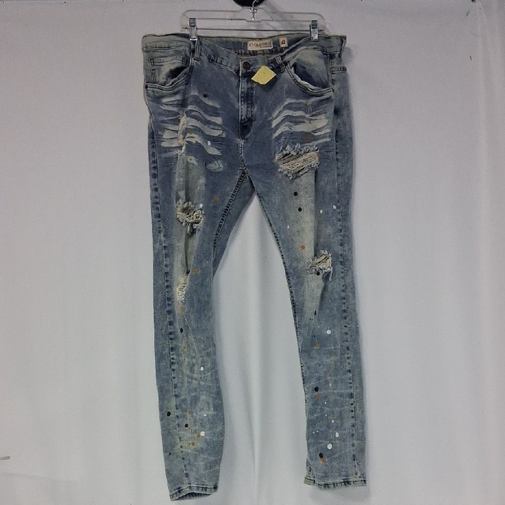 EVOLUTION IN DESIGN MEN DENIM DISTRESSED JEANS FTL-05-100